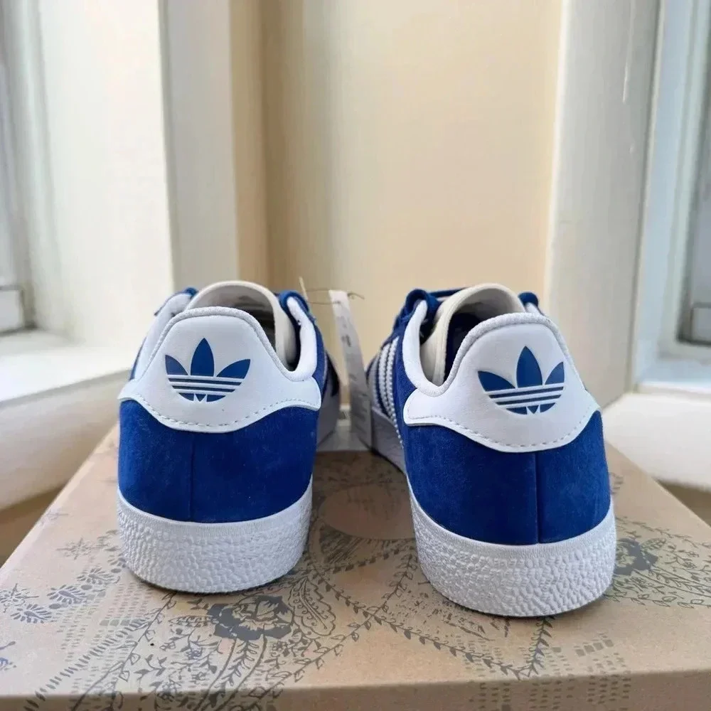 NWT Adidas Gazelle ADV Sneakers Womens 6.5 Royal Blue Cloud White - Picture 7 of 11
